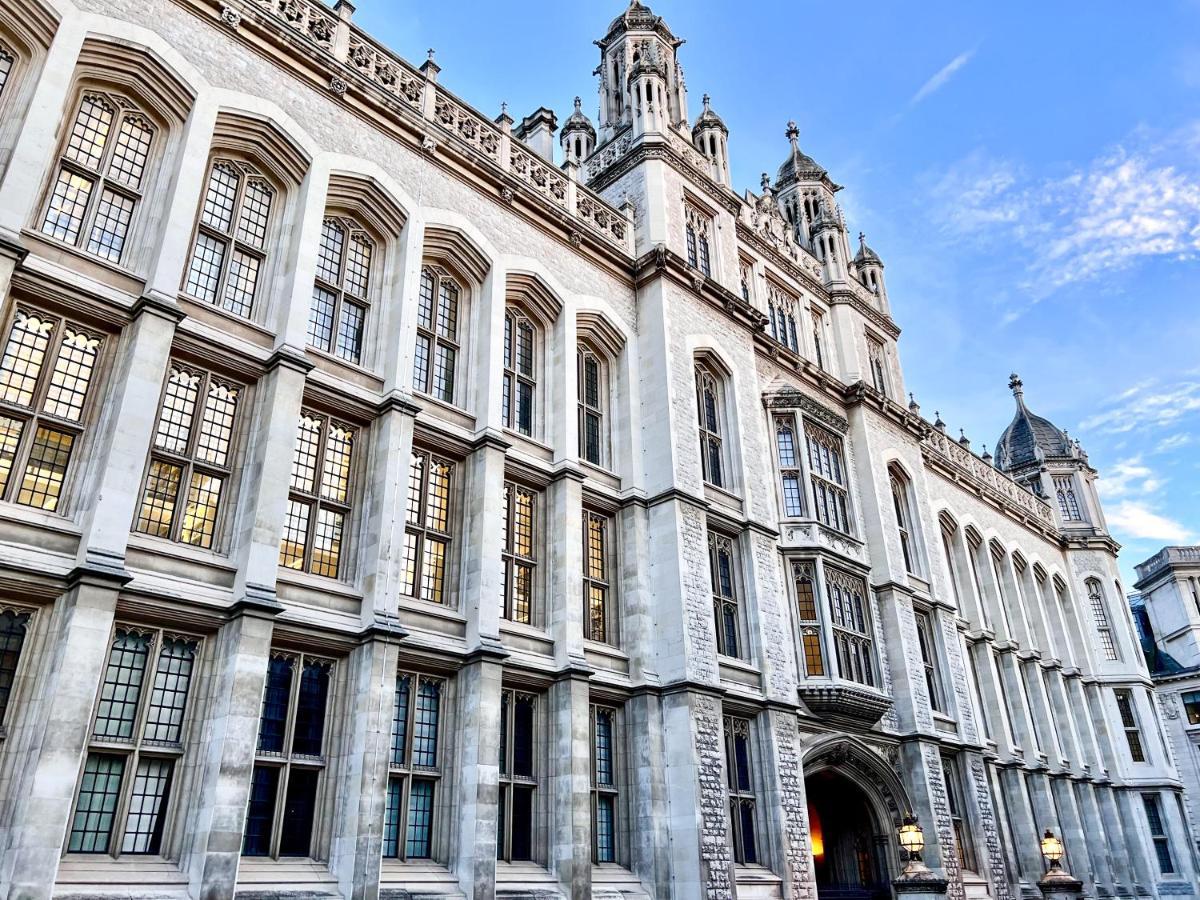 Superior Entire Apartment Between St Pauls Cathedral And Covent Garden London Exterior photo