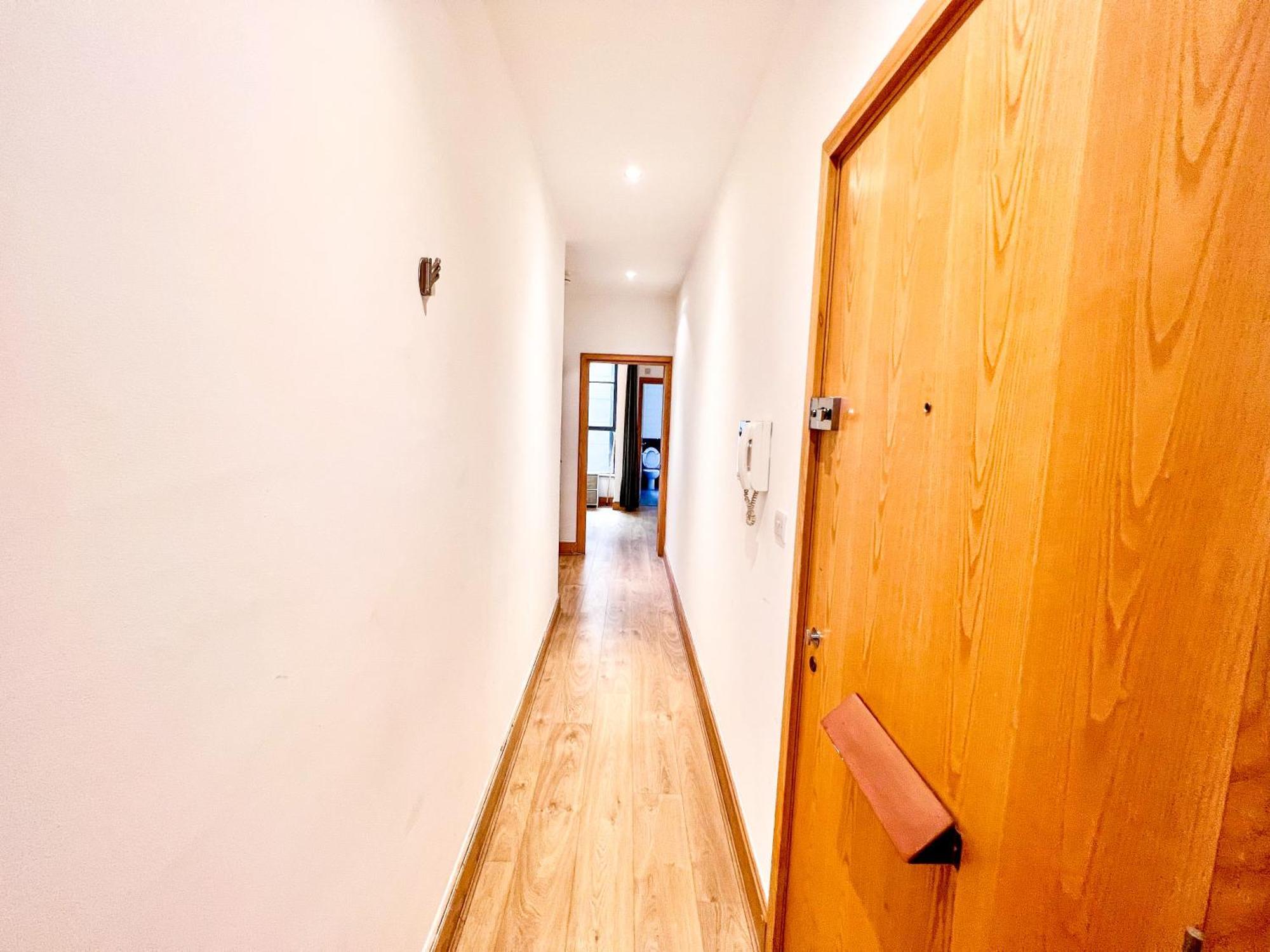 Superior Entire Apartment Between St Pauls Cathedral And Covent Garden London Exterior photo